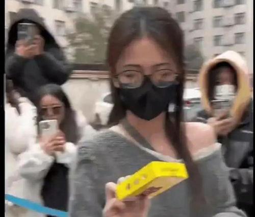 娱乐圈吃瓜爆料沙雕视频,沙雕视频背后的吃瓜风云  第3张